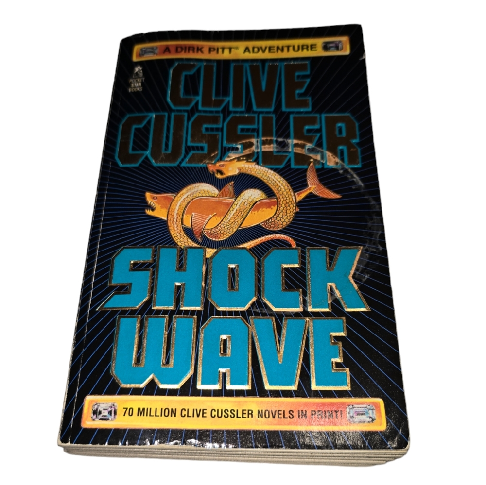 Vintage 1990's Novel - Clive Cussler - SHOCK WAVE